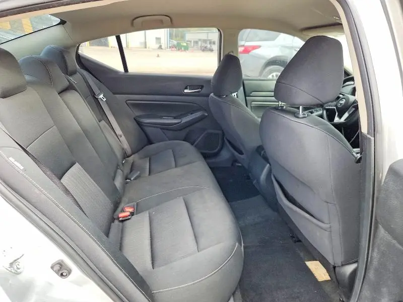 2019 NISSAN ALTIMA S  