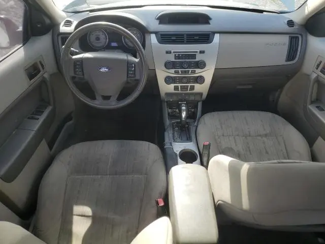 2010 FORD FOCUS SE  