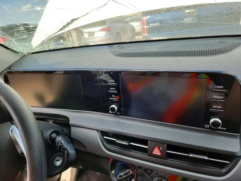 2024 KIA SELTOS LX  