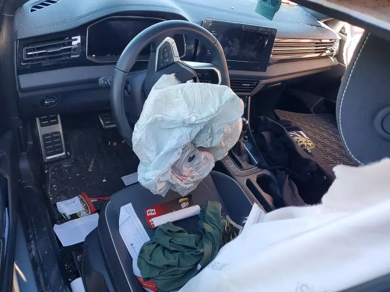 2025 VOLKSWAGEN JETTA SPORT  