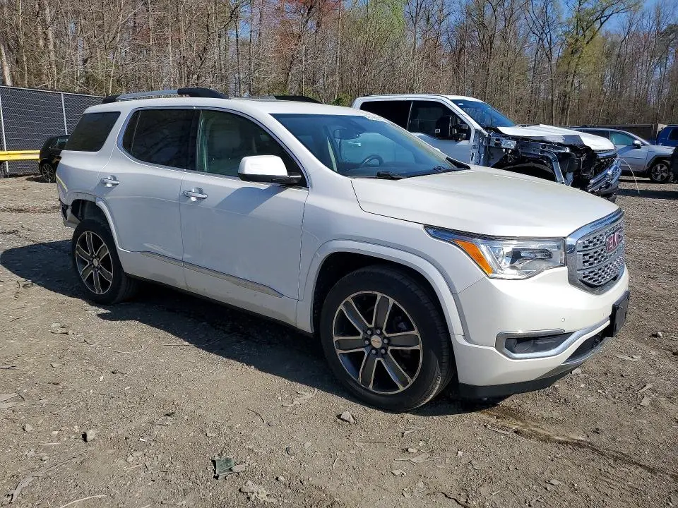 2018 GMC ACADIA DENALI  