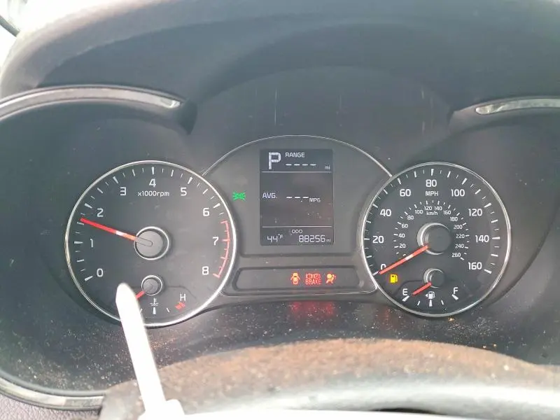 2018 KIA FORTE LX  