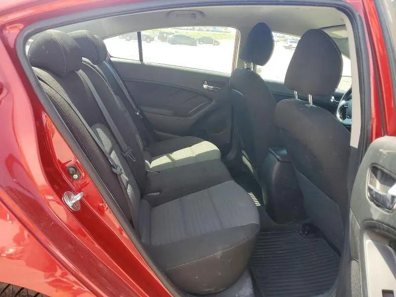 2018 KIA FORTE S  