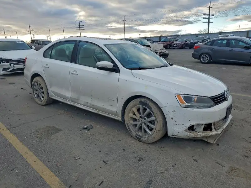 2012 VOLKSWAGEN JETTA SE  
