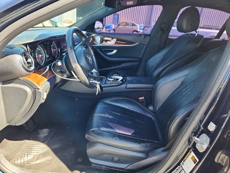 2017 MERCEDES-BENZ E 300 4MATIC  