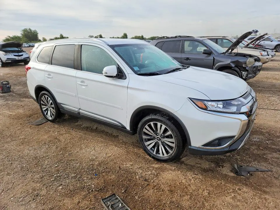 2019 MITSUBISHI OUTLANDER SE  