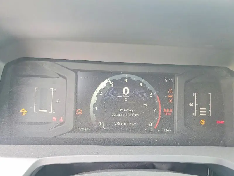 2025 TOYOTA TACOMA SR  