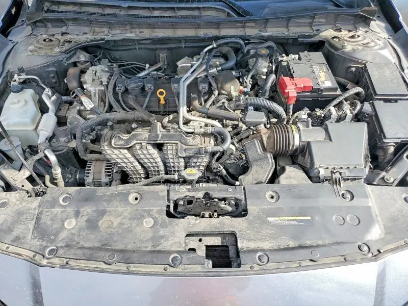 2021 NISSAN ALTIMA SR  