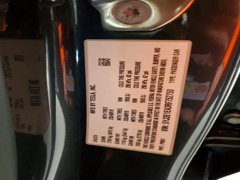 2024 TESLA MODEL 3   