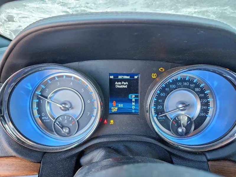 2014 CHRYSLER 300C LUXURY  