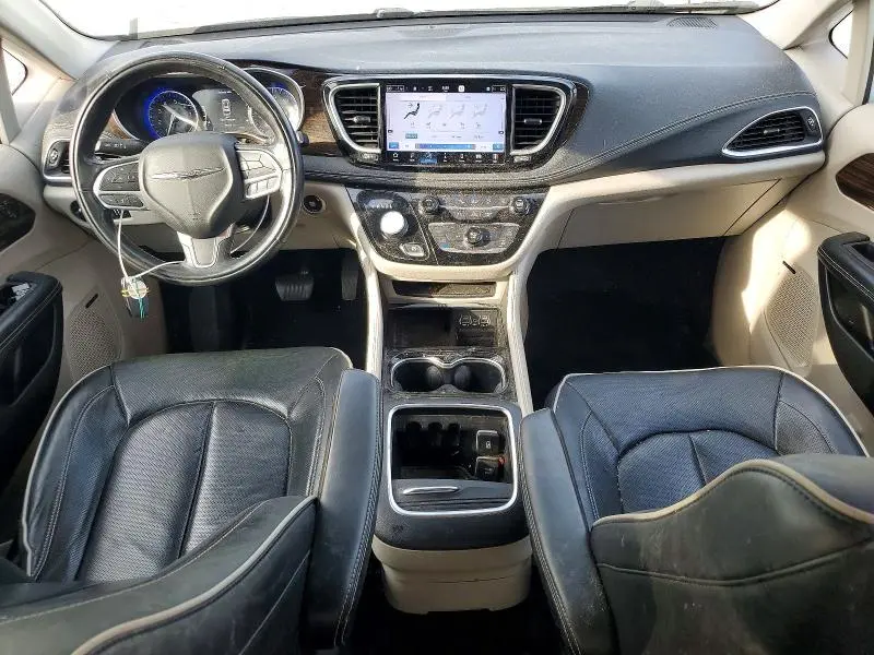 2022 CHRYSLER PACIFICA LIMITED  