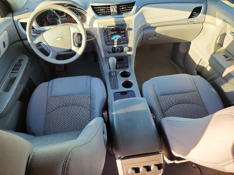 2017 CHEVROLET TRAVERSE LS  