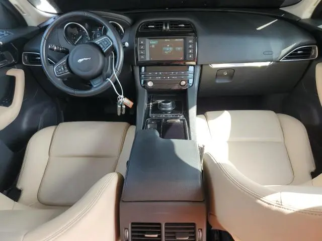 2018 JAGUAR F-PACE PREMIUM  