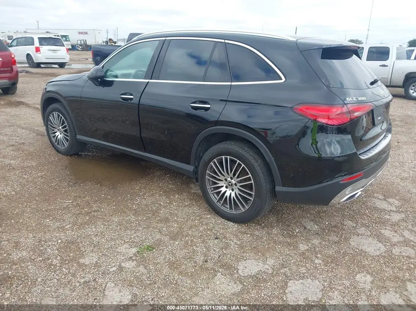 2025 MERCEDES-BENZ GLC 300 SUV