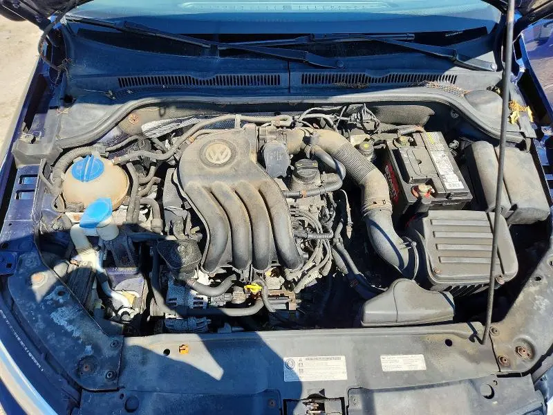 2012 VOLKSWAGEN JETTA BASE  
