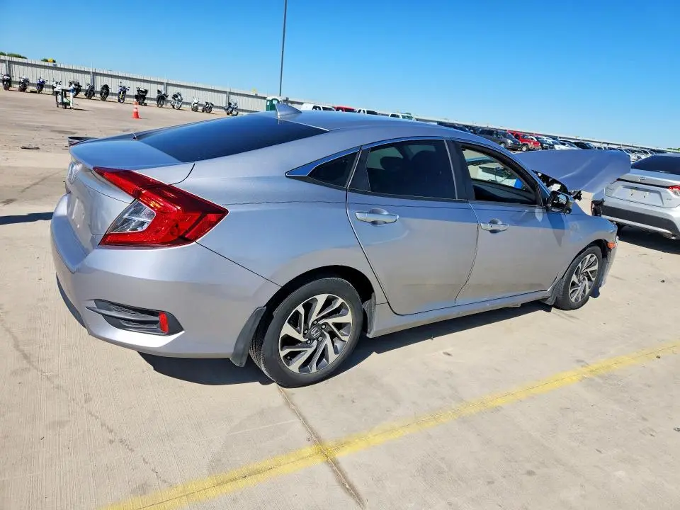 2018 HONDA CIVIC EX  