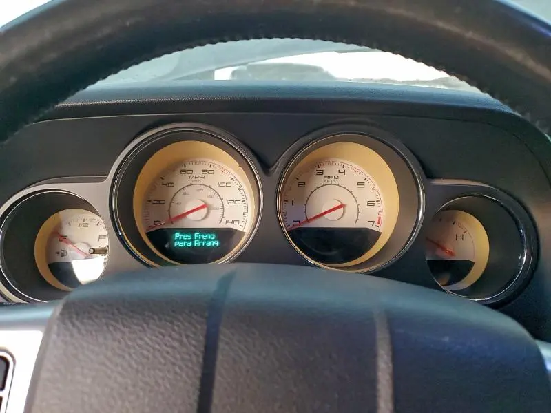 2013 DODGE CHALLENGER SXT  