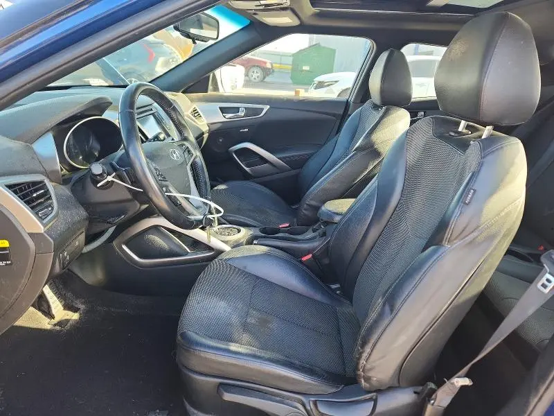 2016 HYUNDAI VELOSTER BASE  