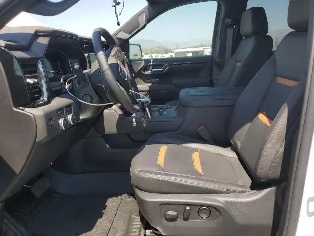 2025 GMC SIERRA   
