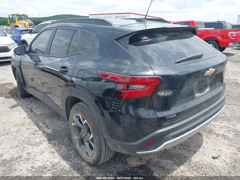 2024 CHEVROLET TRAX FWD LT
