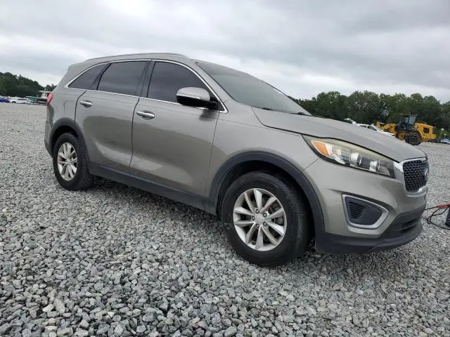 2017 KIA SORENTO LX  