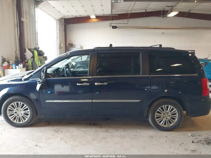 2015 CHRYSLER TOWN & COUNTRY TOURING-L