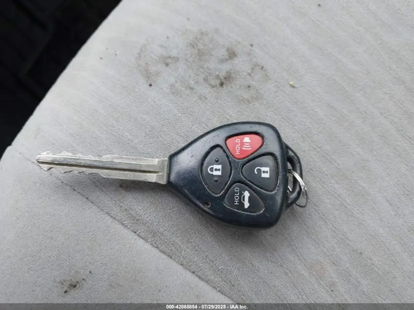 2010 TOYOTA COROLLA LE