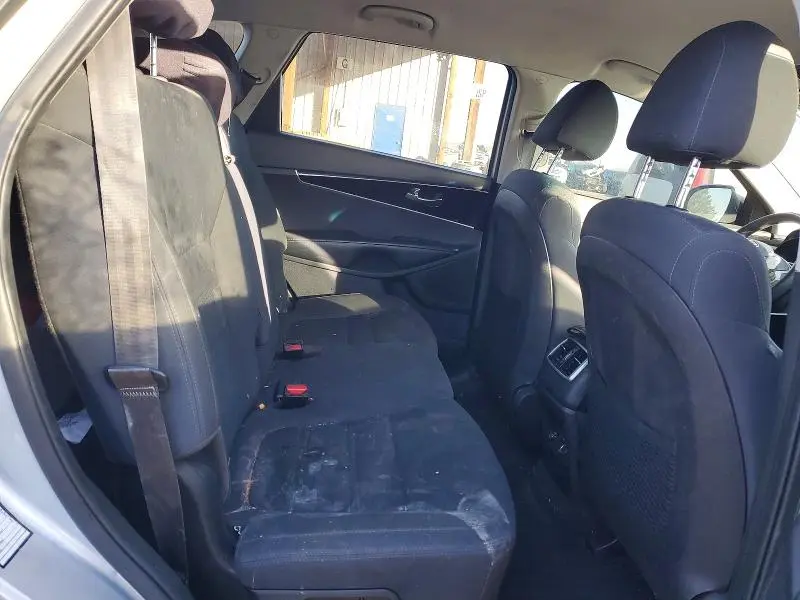 2020 KIA SORENTO LX V6  