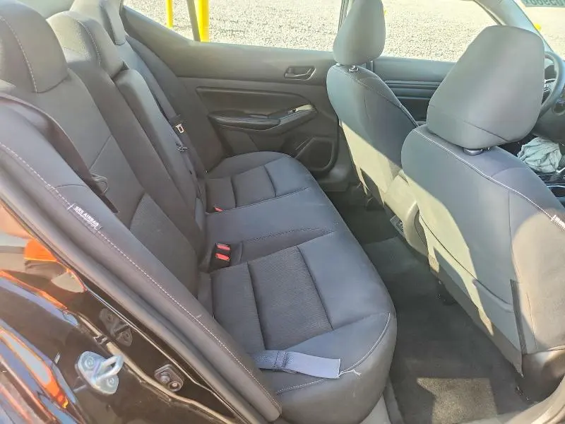 2024 NISSAN ALTIMA SV  