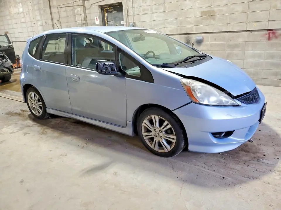 2010 HONDA FIT SPORT  