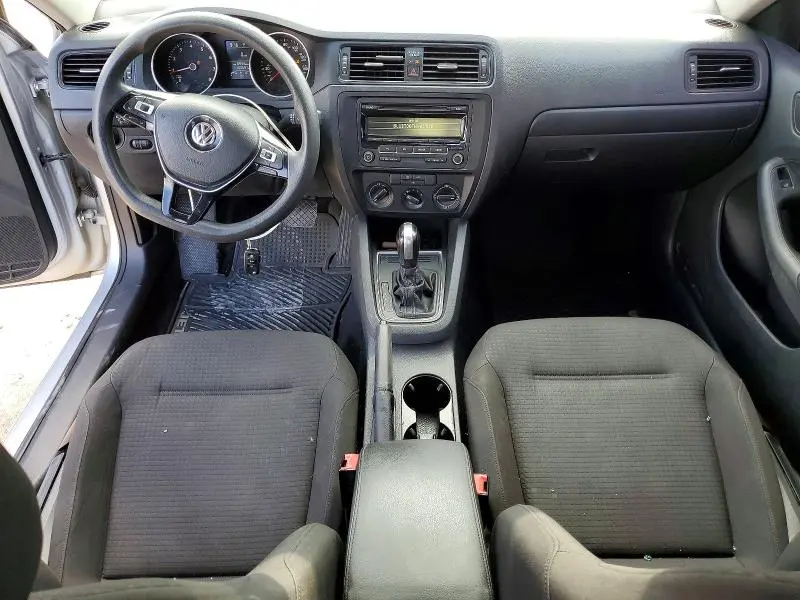 2015 VOLKSWAGEN JETTA BASE  