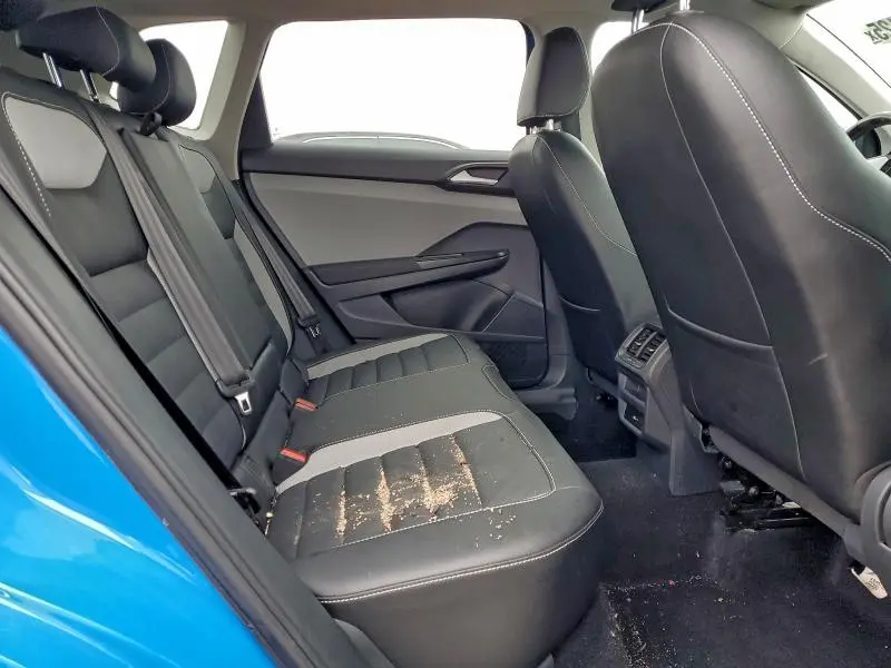 2022 VOLKSWAGEN TAOS SEL  