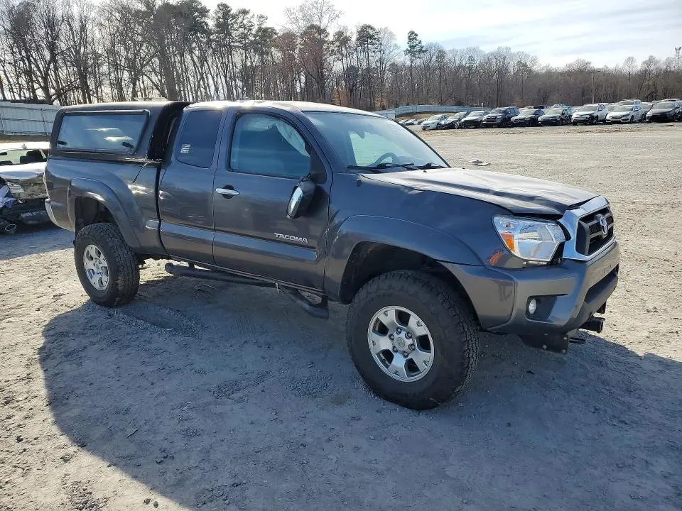 2014 TOYOTA TACOMA   