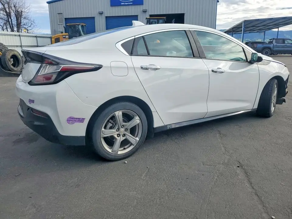 2018 CHEVROLET VOLT LT  