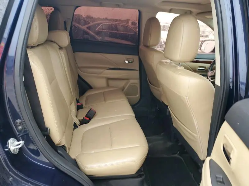 2014 MITSUBISHI OUTLANDER GT  