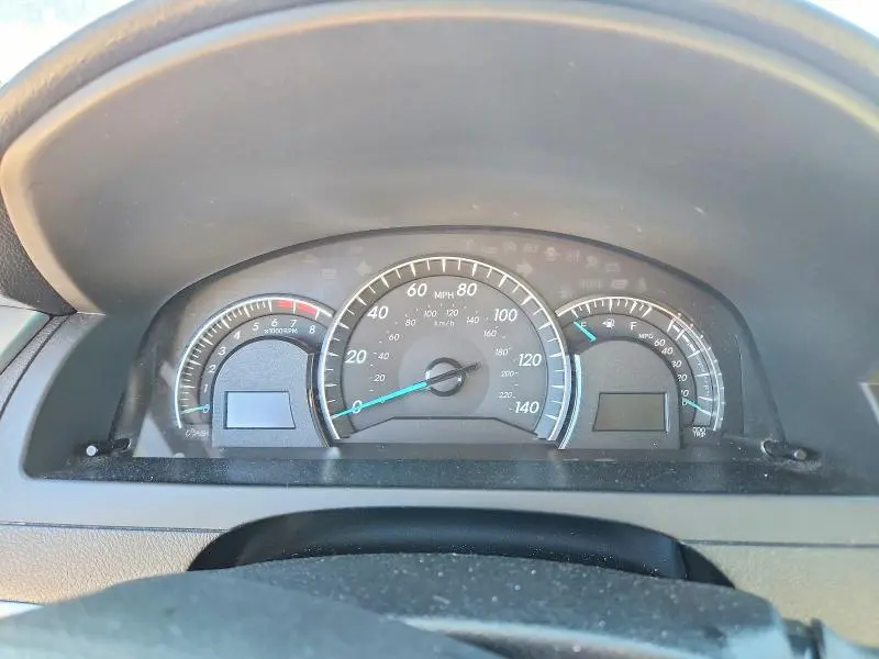 2014 TOYOTA CAMRY XLE  