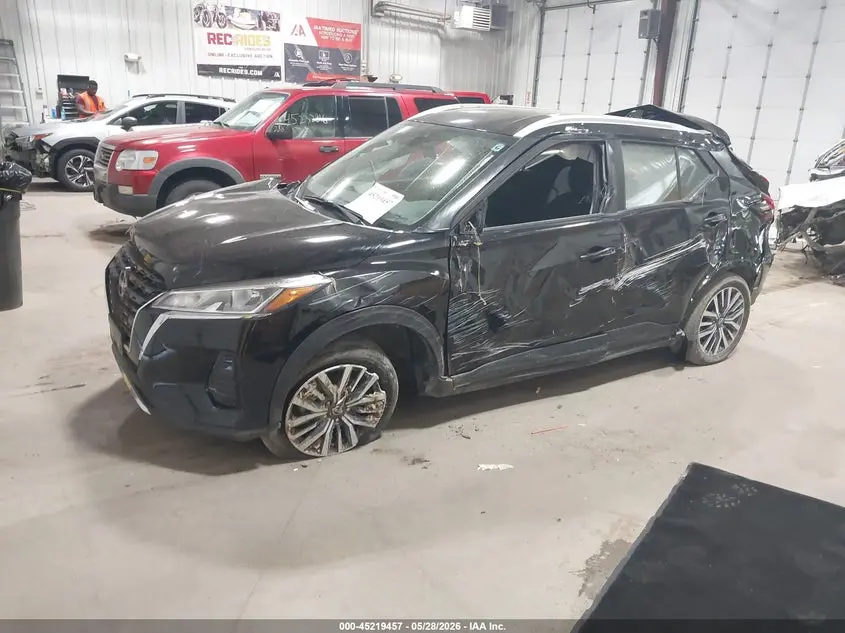 2024 NISSAN KICKS SV XTRONIC CVT