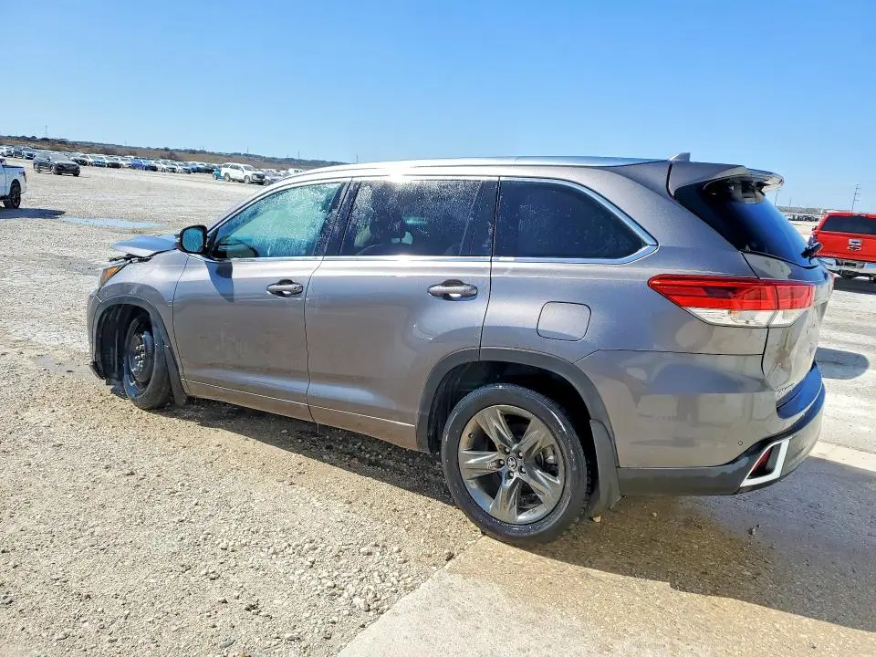 2018 TOYOTA HIGHLANDER LIMITED  
