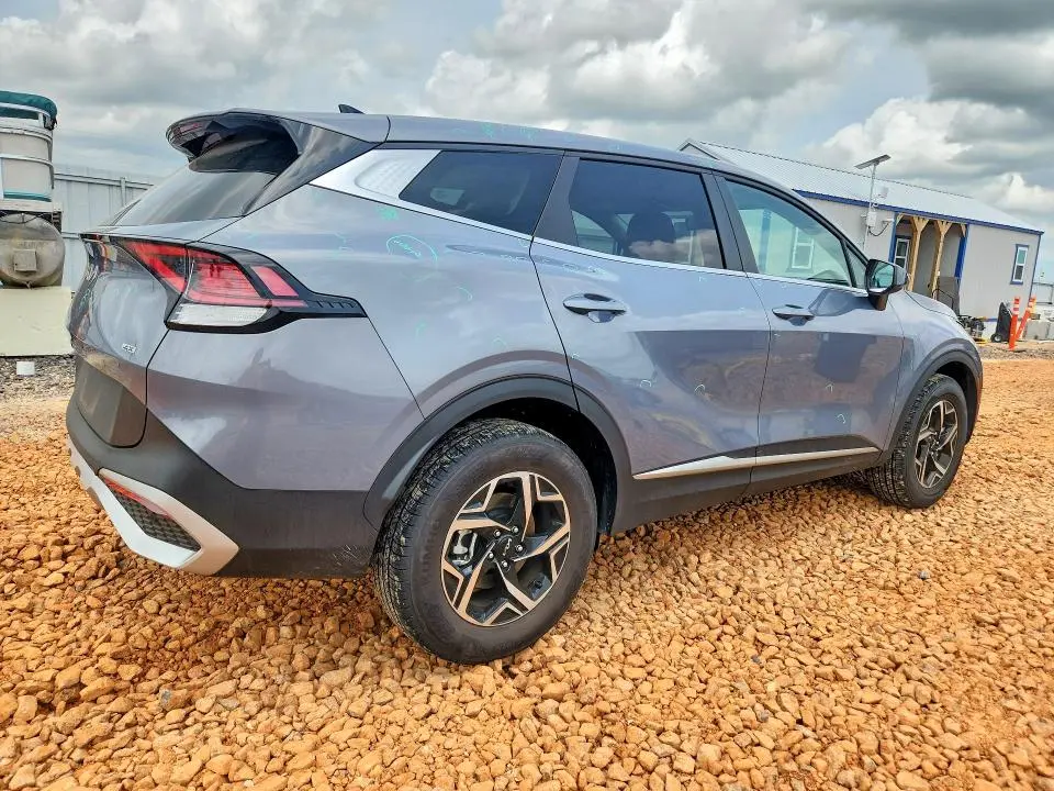 2025 KIA SPORTAGE LX  