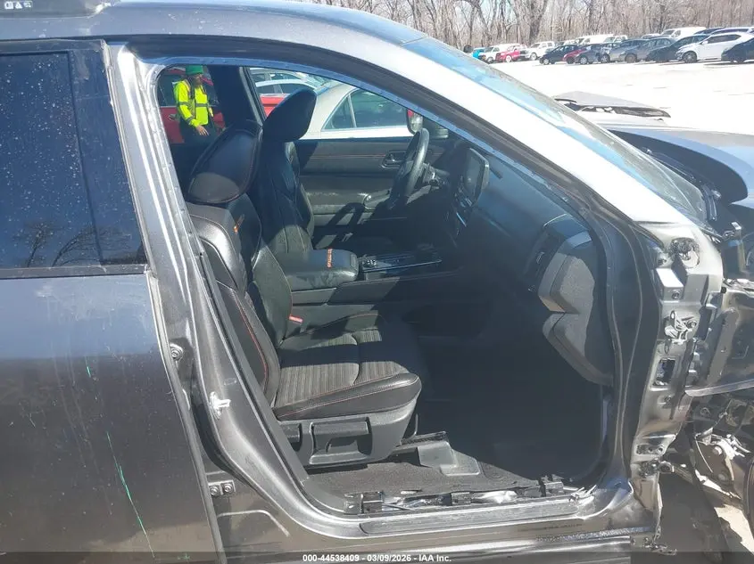 2025 NISSAN PATHFINDER ROCK CREEK 4WD
