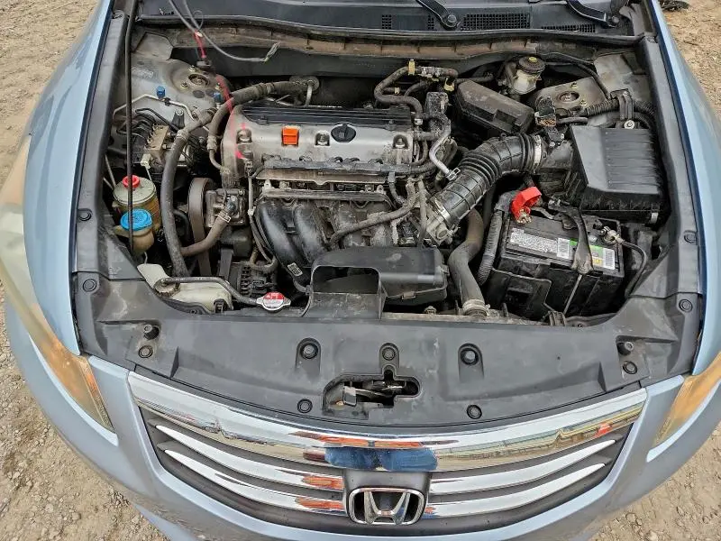 2011 HONDA ACCORD LX  