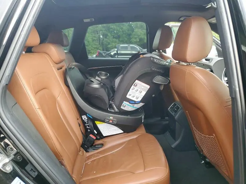 2011 AUDI Q5 PREMIUM PLUS  