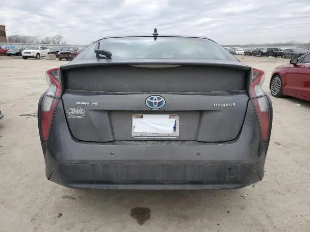 2017 TOYOTA PRIUS   
