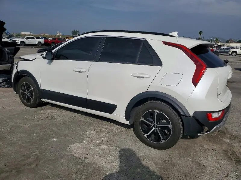 2023 KIA NIRO EX  