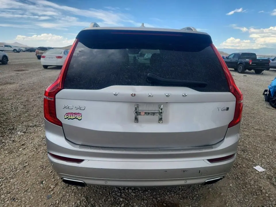 2019 VOLVO XC90 T6 MOMENTUM  