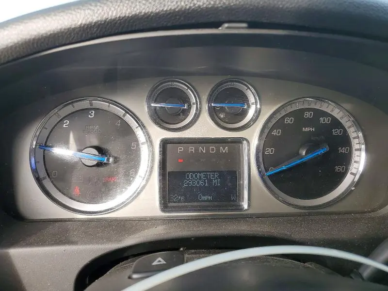 2012 CADILLAC ESCALADE ESV LUXURY  