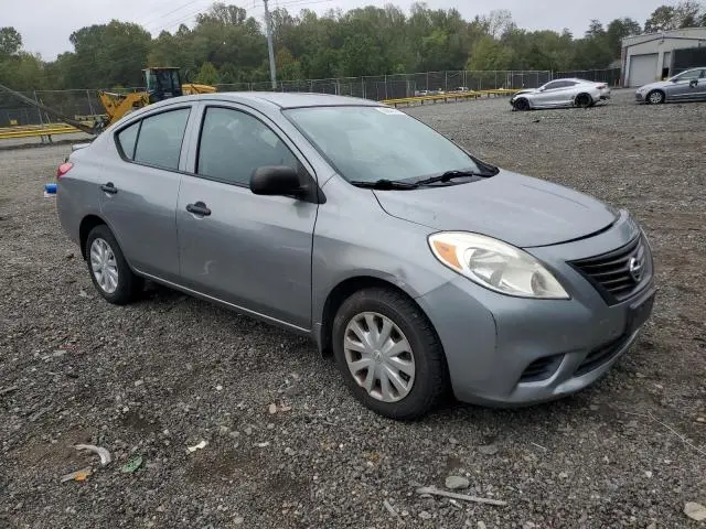 2014 NISSAN VERSA S