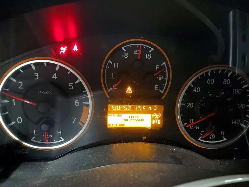 2012 NISSAN ARMADA SV  