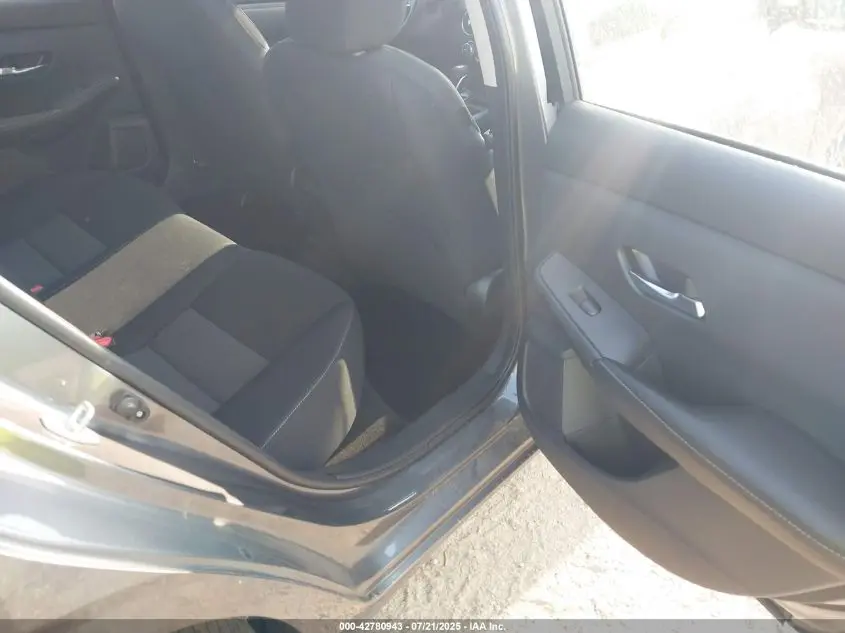 2023 NISSAN SENTRA SV XTRONIC CVT