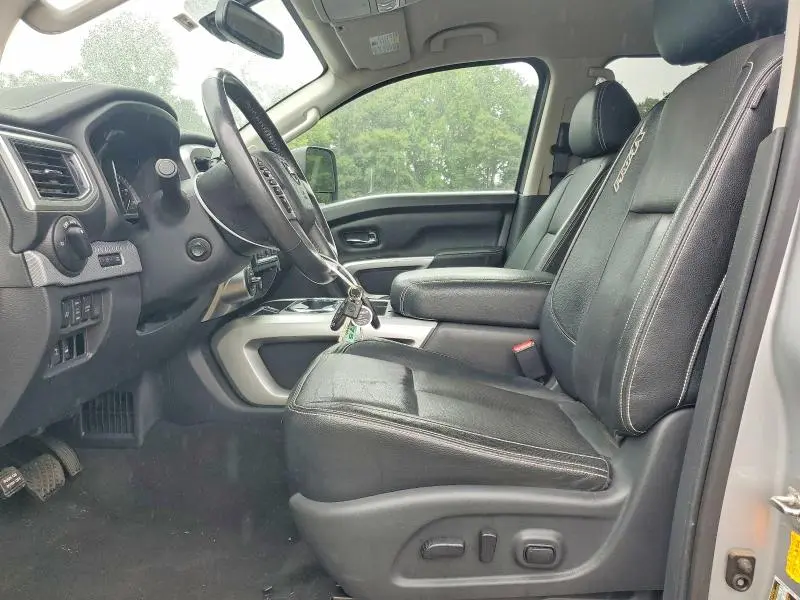 2018 NISSAN TITAN PRO-4X  